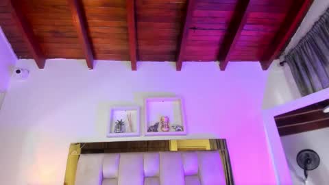 Isabella online show from 10/14/25, 11:55