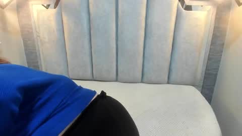 Emily  online show from 09/24/25, 11:46