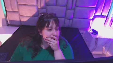 Emily  online show from 12/22/25, 11:29