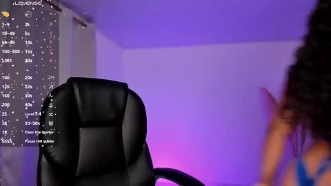 Snapshot of _emilywalker1 chatting on 02/10/26, 01:21 Emily walker online show from 02/10/26, 01:21