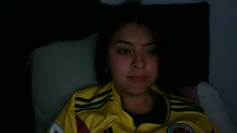 Snapshot of _emma_castro_ chatting on 07/04/26, 09:48 _emma_castro_ online show from 07/04/26, 09:48