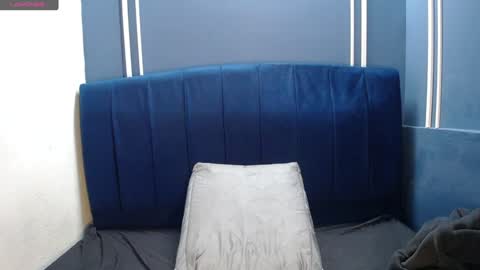 Snapshot of _emma_diamond_ chatting on 02/07/25, 10:20 Emma online show from 02/07/25, 10:20