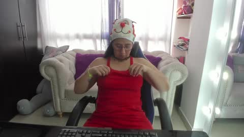 Emma online show from 12/28/24, 04:20