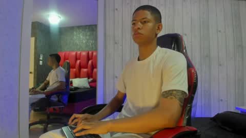 _erick_j online show from 03/29/26, 08:09