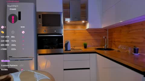 Snapshot of _eva_lee chatting on 12/03/24, 05:45 Alice online show from 12/03/24, 05:45