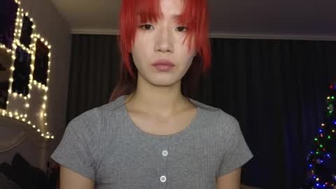 EveEva online show from 12/26/24, 10:09