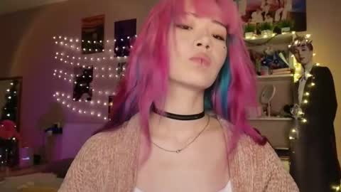 Snapshot of _eve____ chatting on 02/21/26, 03:40 EveEva online show from 02/21/26, 03:40