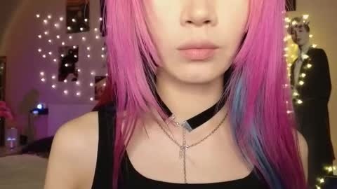 Snapshot of _eve____ chatting on 02/24/26, 02:20 EveEva online show from 02/24/26, 02:20