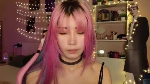 Snapshot of _eve____ chatting on 03/02/26, 04:03 EveEva online show from 03/02/26, 04:03