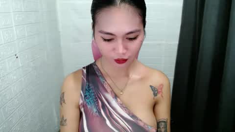 STEFFANNY WELL. online show from 11/29/25, 11:30