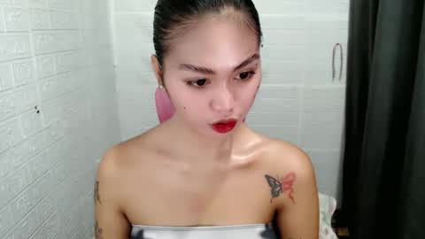 STEFFANNY WELL. online show from 12/16/25, 08:03