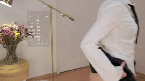 Essie  online show from 12/12/24, 12:59