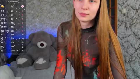 Snapshot of _flowersweet_ chatting on 02/10/26, 05:06 Kate online show from 02/10/26, 05:06