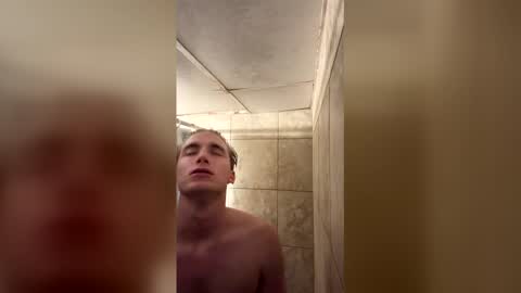 _frosty_69 online show from 04/29/26, 05:22