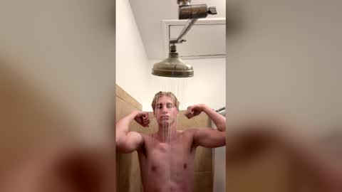 _frosty_69 online show from 05/19/26, 02:56