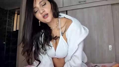 Gabby online show from 12/16/25, 02:33