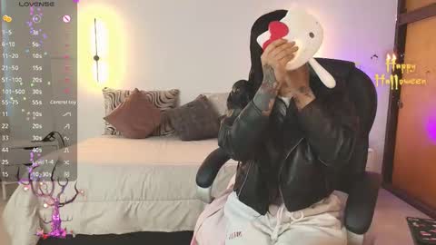  Juliana   Gaby   Kloe online show from 10/22/25, 11:10