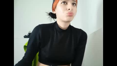 Mia-foster online show from 12/04/24, 09:46