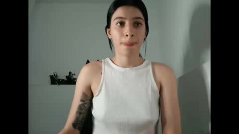 Mia-foster online show from 02/07/25, 06:56