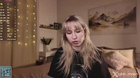 Rina online show from 01/11/26, 07:41