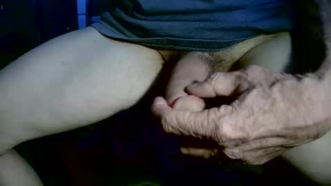 Snapshot of _goodsex chatting on 02/24/25, 05:20 goodsex online show from 02/24/25, 05:20