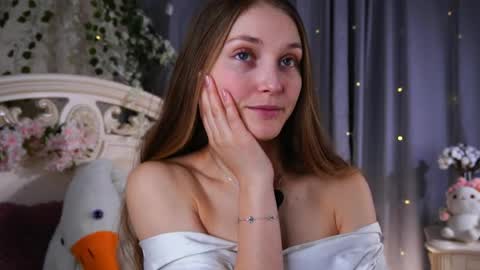 Milly online show from 03/12/26, 02:50