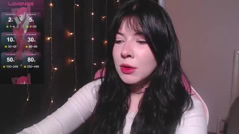 Snapshot of _gummybears_ chatting on 02/25/25, 08:47 Tori online show from 02/25/25, 08:47