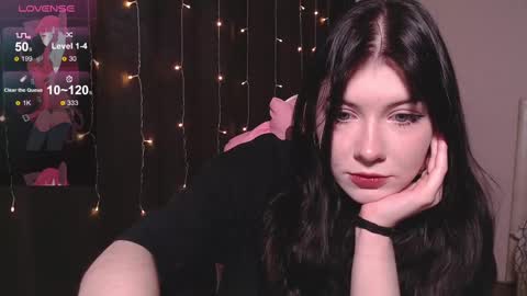 Snapshot of _gummybears_ chatting on 03/04/25, 08:35 Tori online show from 03/04/25, 08:35