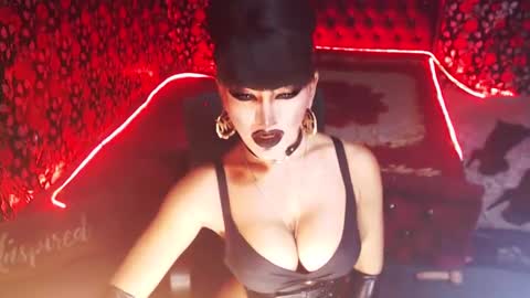 Snapshot of _hailyourqueenx chatting on 12/29/24, 03:11 GoDDess Chloe online show from 12/29/24, 03:11