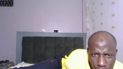 Snapshot of _hairlyboy chatting on 10/15/25, 09:31 _hairlyboy online show from 10/15/25, 09:31