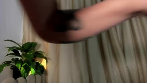 Hanna johnson online show from 09/14/25, 08:52