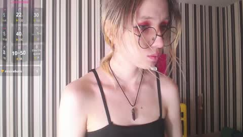 Hannaolotl online show from 12/12/24, 09:19