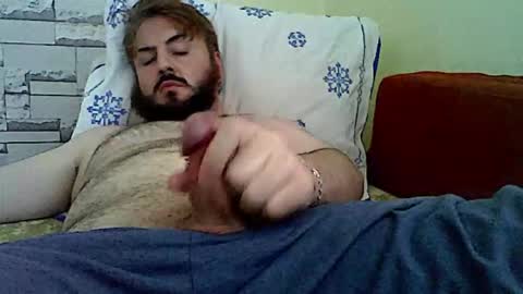  hasanhz.  online show from 01/13/26, 08:08