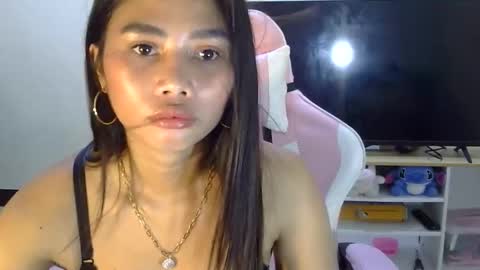 _hazumi online show from 10/22/25, 04:07