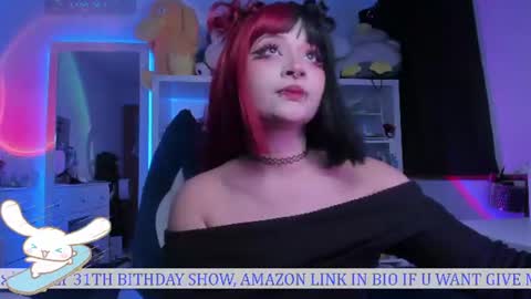 Snapshot of _heavenly_blue_ chatting on 06/30/26, 12:44 Bluey online show from 06/30/26, 12:44