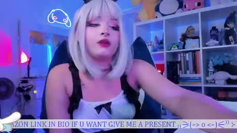 Snapshot of _heavenly_blue_ chatting on 07/17/26, 12:17 Bluey online show from 07/17/26, 12:17