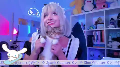 Snapshot of _heavenly_blue_ chatting on 07/18/26, 05:33 Bluey online show from 07/18/26, 05:33