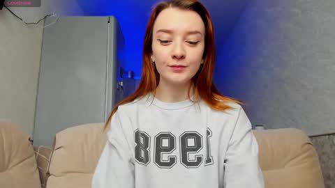 _hey_scarlett_ online show from 12/06/24, 04:14