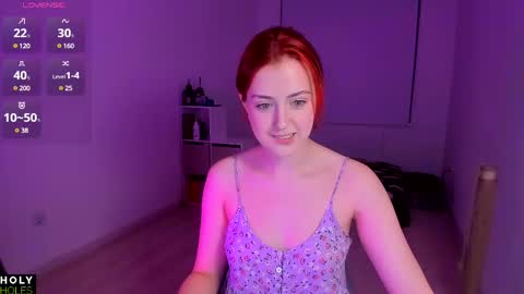 Snapshot of _holy_holes_ chatting on 02/11/25, 12:28 Anastasia online show from 02/11/25, 12:28