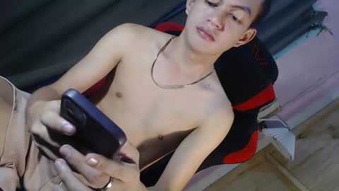 AUSTINE online show from 04/05/26, 10:23