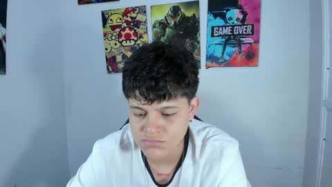 ian online show from 12/16/25, 07:19