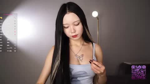 Snapshot of _in_the_end_ chatting on 07/19/26, 04:00 you Mia online show from 07/19/26, 04:00