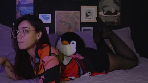 Irene    online show from 10/03/25, 02:41