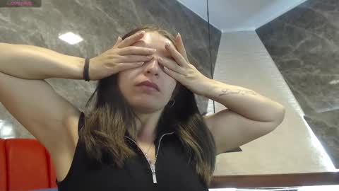 Isa online show from 02/10/25, 11:25