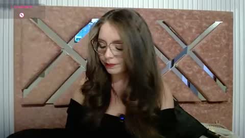 Isa online show from 06/20/26, 01:14
