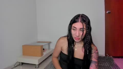 Isabella online show from 04/25/26, 05:32