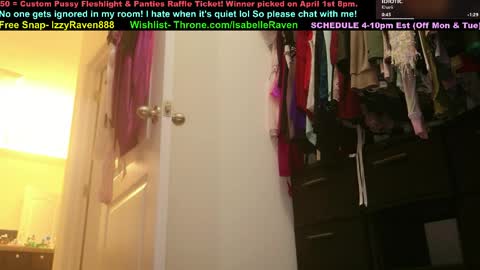 IsabelleRaven online show from 04/03/26, 09:02