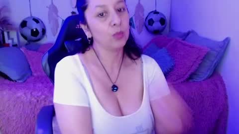 Camila online show from 06/28/26, 08:59