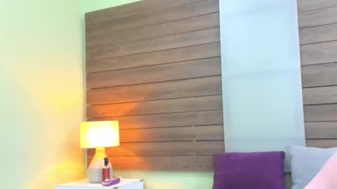 Snapshot of _jaadee_ chatting on 02/11/26, 01:38 JADE online show from 02/11/26, 01:38