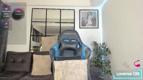 Snapshot of _jaay77 chatting on 09/27/25, 12:04 Jay online show from 09/27/25, 12:04